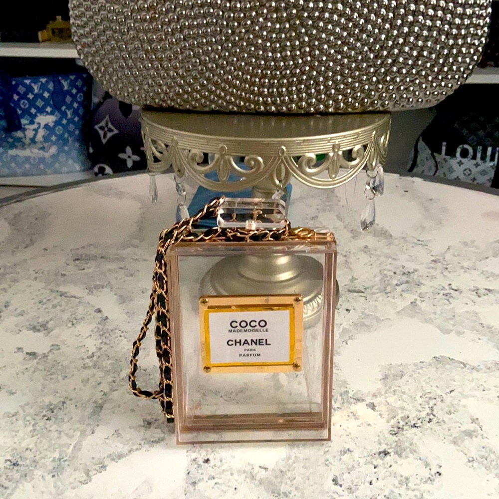 DIY clear  inspired novelty functional purse with strap.